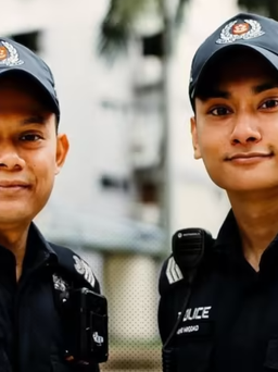 Cảnh sát Singapore giải cứu người bị nhốt trong phòng vệ sinh suốt 4 ngày