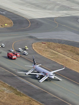 Chuyến bay Jetstar hạ cánh khẩn cấp ở Nhật Bản, hành khách bị thương khi sơ tán