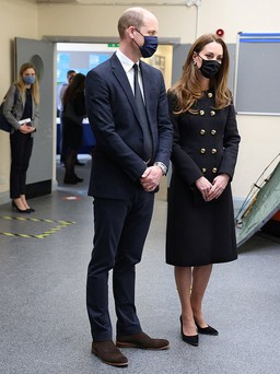 Mặc lại đồ cũ, nữ công tước xứ Cambridge - Kate Middleton vẫn cực kỳ thanh lịch, quyến rũ