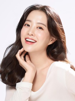 Vẻ đẹp mong manh thuần khiết đốn tim từ Park Bo-young, nàng thơ màn ảnh xứ Hàn