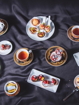 Khám phá mỹ vị đại dương, trà chiều bảy sắc thái sô cô la ở Sài Gòn
