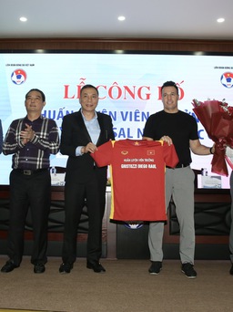 Tân HLV tuyển futsal Việt Nam: 'Tôi không đặt ra giới hạn cho bản thân'