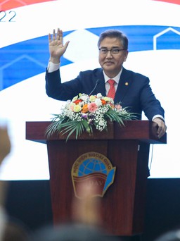 Ngoại trưởng Hàn Quốc nói chuyện với sinh viên Học viện Ngoại giao