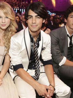 Joe Jonas 'không còn thù hận' Taylor Swift sau 7 năm chia tay