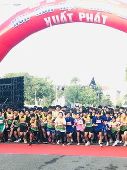 Hậu Giang: Hàng ngàn runner nhí chạy bộ để lan tỏa thông điệp bảo vệ môi trường