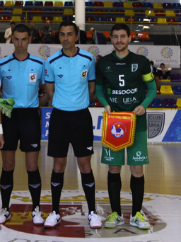 Dẫn bàn liên tục nhưng tuyển futsal Việt Nam lại thua ngược CLB UMA