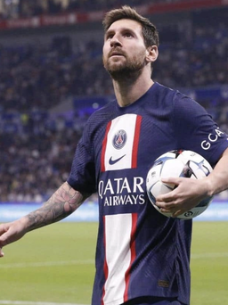 Highlights Lyon 0-1 PSG: Messi ghi bàn mang về 3 điểm cho đội bóng thủ đô