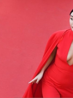 'Bản sao' Phạm Băng Băng gây chú ý khi khoe ngực trên thảm đỏ Cannes 2018