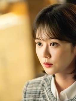 Mỹ nhân U40 Jang Na Ra khoe vẻ đẹp trẻ trung trong phim mới
