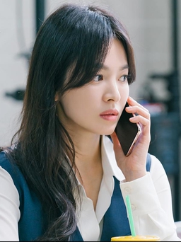 Song Hye Kyo gây tranh cãi khi được đề cử giải thưởng Daesang