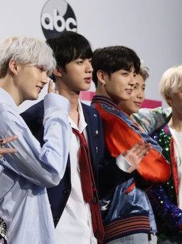 BTS trở lại tươi mới nhờ tận hưởng kì nghỉ đầu tiên sau 6 năm miệt mài làm việc