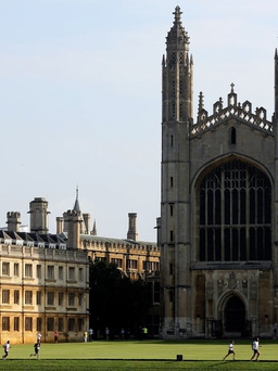 Cambridge vượt Oxford trong tốp đầu đại học toàn cầu, nhưng trường nào mới 'đỉnh của chóp'?