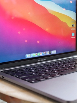 Apple bán MacBook Pro tân trang với giá giảm 350 USD