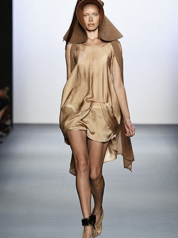 Spring 2017 Ready-to-Wear