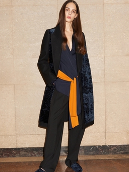 Pre - Fall 2017 Ready - to - wear