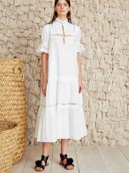 Starr Hout, Laura Cramer