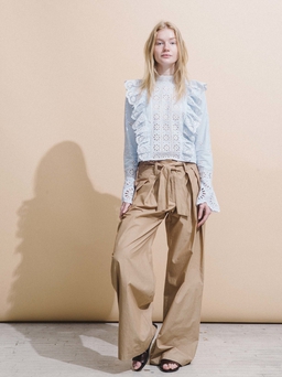 Sean Monahan, Monica Paolini