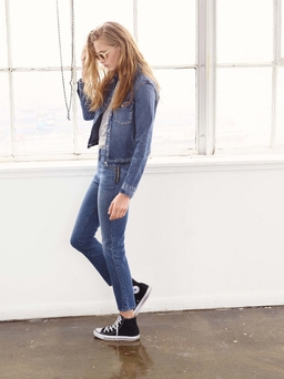 Fall 2016 Ready-to-Wear