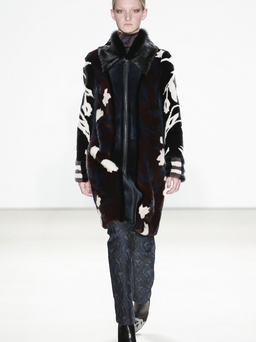 Fall 2016 Ready-to-Wear