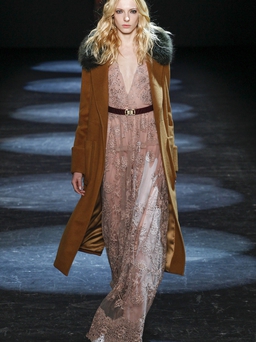 Fall 2016 Ready-to-Wear