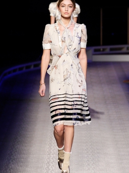 Fall 2016 Ready-to-Wear