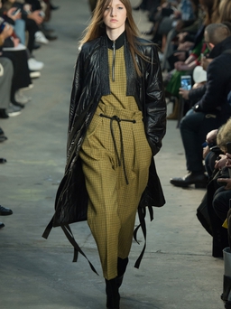 Fall 2016 Ready-to-Wear