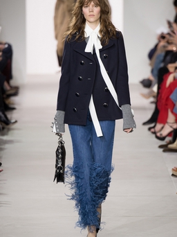 Fall 2016 Ready-to-Wear