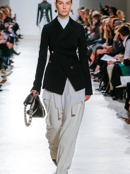 Fall 2016 Ready-to-Wear