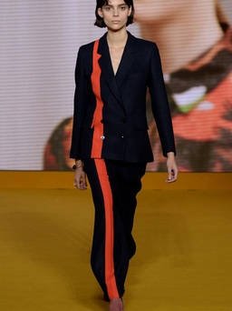 Fall 2016 Ready-to-Wear