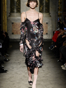 Fall 2016 Ready-to-Wear