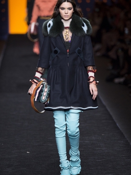 Fall 2016 Ready-to-Wear