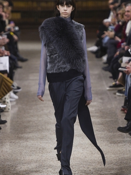 Fall 2016 Ready-to-Wear