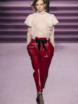 Fall 2016 Ready-to-Wear