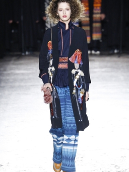 Fall 2016 Ready-to-Wear