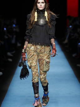 Fall 2016 Ready-to-Wear