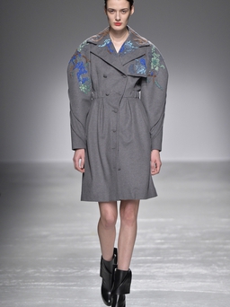 Fall 2016 Ready-to-Wear