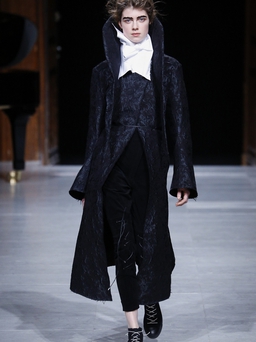 Fall 2016 Ready-to-Wear