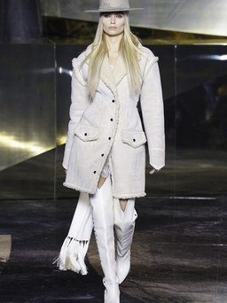 Fall 2016 Ready-to-Wear