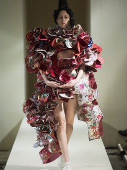 Fall 2016 Ready-to-Wear