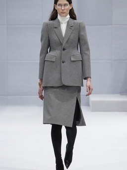 Fall 2016 Ready-to-Wear