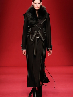 Fall 2016 Ready-to-Wear