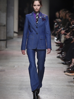 Fall 2016 Ready-to-Wear