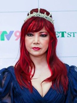 Bảo Yến lần đầu lên chức bà nội