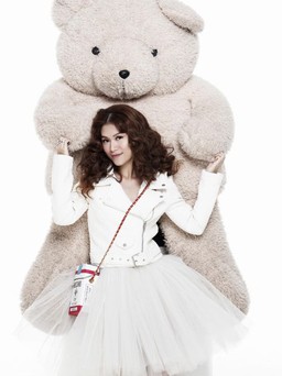 Ngọc Thanh Tâm gợi cảm trong bộ ảnh đầy nổi loạn