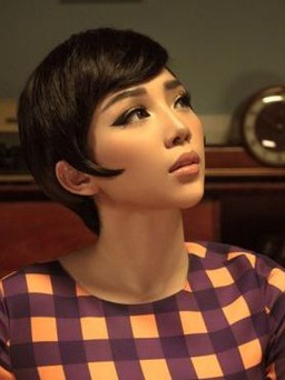Tóc Tiên bất ngờ đổi style lạ