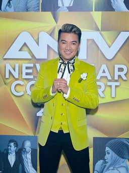 Mr.Đàm cùng dàn sao trẻ hội ngộ trong chương trình đêm giao thừa