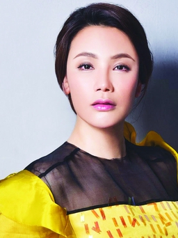 Hồ Quỳnh Hương - Một năm tiếp tục thong dong