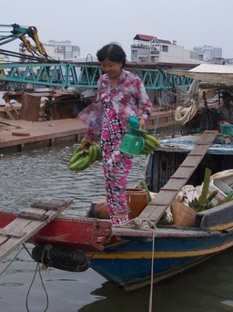 “Chợ nổi” ở Sài Gòn