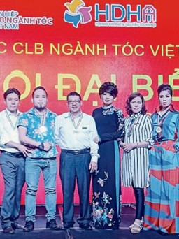 Liên hiệp các CLB ngành tóc VN - ĐH đại biểu nhiệm kỳ 2018-2021