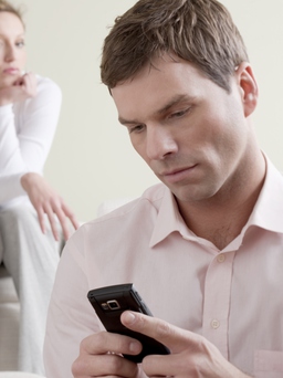 Ngoại tình có thể bị xử lý hình sự